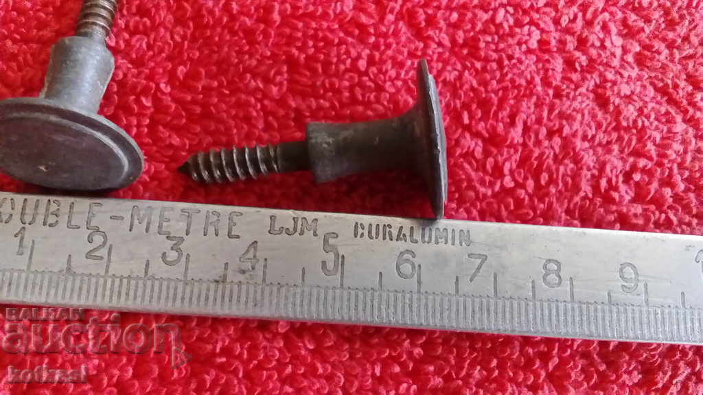 Стари метални бронз месинг алуминий дръжки шкаф мебел 2 бр с цена 4.50 лв. | € 2.30 Стари метални бронз месинг алуминий дръжки шкаф мебел 2 бр с цена 4.50 лв. | € 2.30