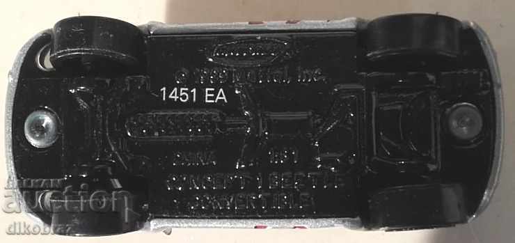 Auction  Volkswagen Beetle - Mattel / China