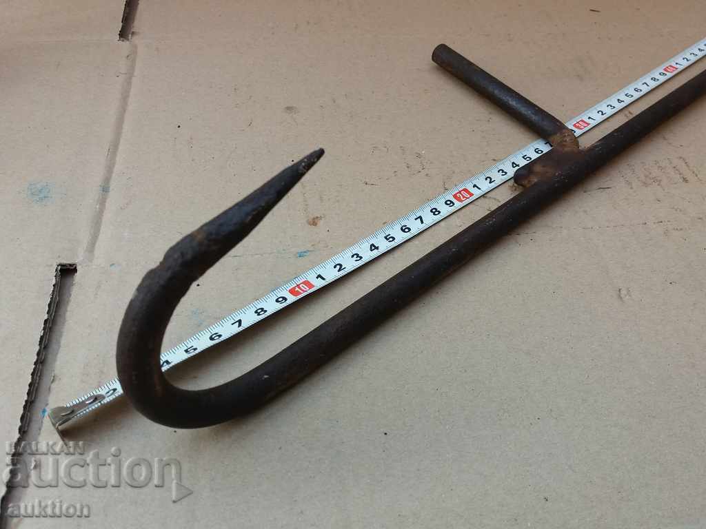 FORGED DOUBLE HOOK, BRACKET with price 8.99 BGN | € 4.60 FORGED DOUBLE HOOK, BRACKET with price 8.99 BGN | € 4.60