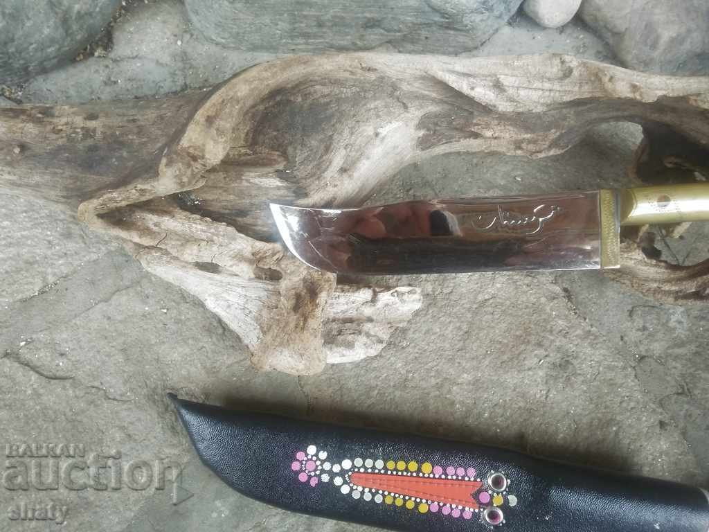 Pack knife with price 95.00 BGN | € 48.57 Pack knife with price 95.00 BGN | € 48.57