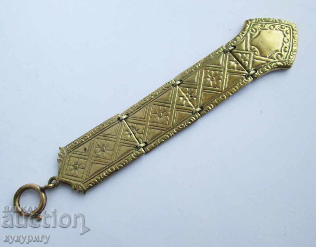 Old gold-plated pocket watch case with rich decoration with price 40.00 BGN | € 20.45 Old gold-plated pocket watch case with rich decoration with price 40.00 BGN | € 20.45