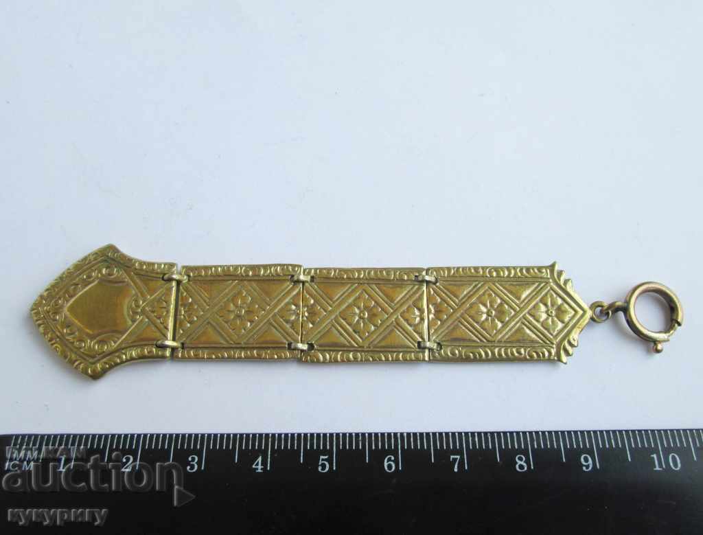 Auction Old gold-plated pocket watch case with rich decoration Auction Old gold-plated pocket watch case with rich decoration