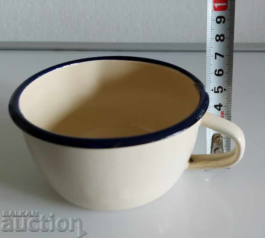 SOC UNUSED ENAMELED POT GLASS COURT ENAMEL FROM SOCA PRC with price 15.00 BGN | € 7.67