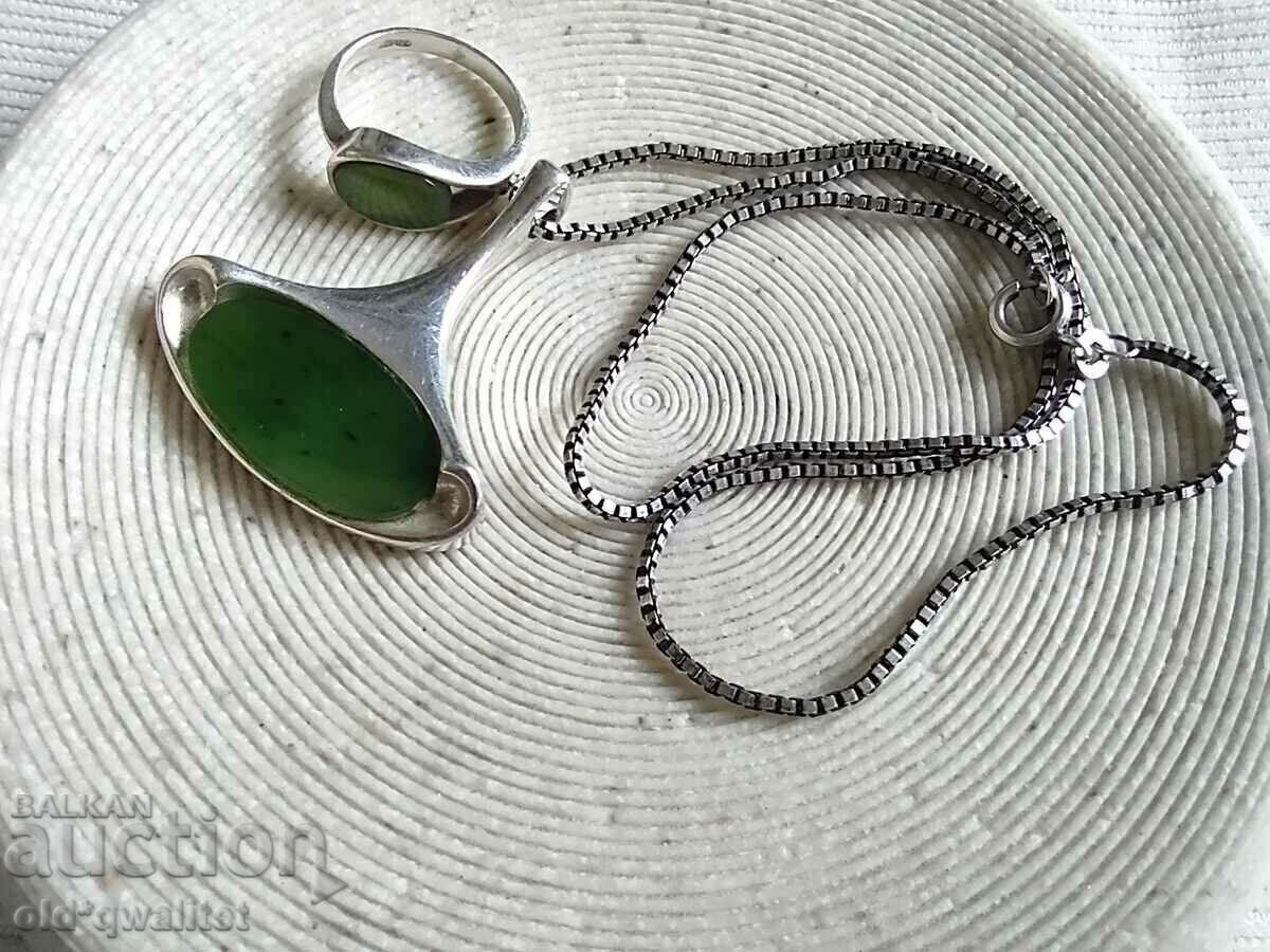 Silver NECKLACE and RING with Jade - 7 Silver NECKLACE and RING with Jade - 7