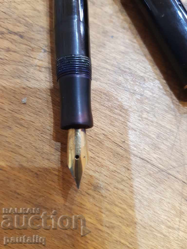 Delivery of OLD KAVEKO PEN WITH GOLDEN PELICAN NIBBLE Delivery of OLD KAVEKO PEN WITH GOLDEN PELICAN NIBBLE