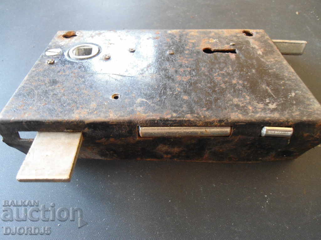 Παράδοση παλαιά κλειδαριά