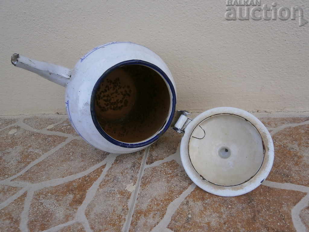 a small enamel teapot - 6 a small enamel teapot - 6