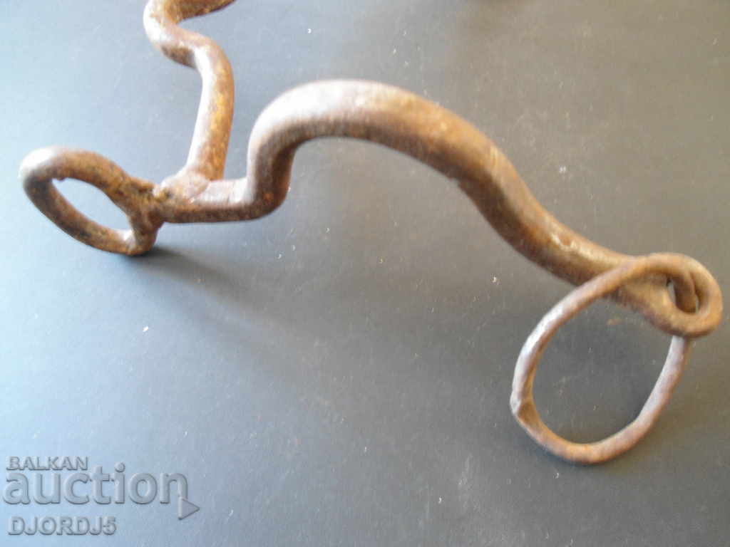 Delivery of Old forged bridle Delivery of Old forged bridle