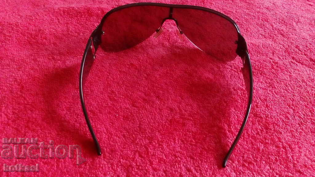 S. Carsetti sunglasses with price 10.50 BGN | € 5.37 S. Carsetti sunglasses with price 10.50 BGN | € 5.37