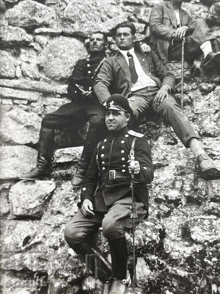 1614 Kingdom of Bulgaria policemen saber near Sofia in the 1920s with price 25.00 BGN | € 12.78