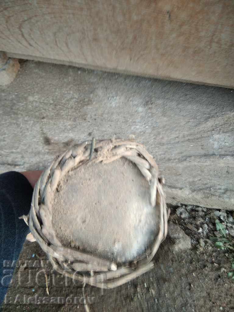 Auction An old knit bottle Auction An old knit bottle