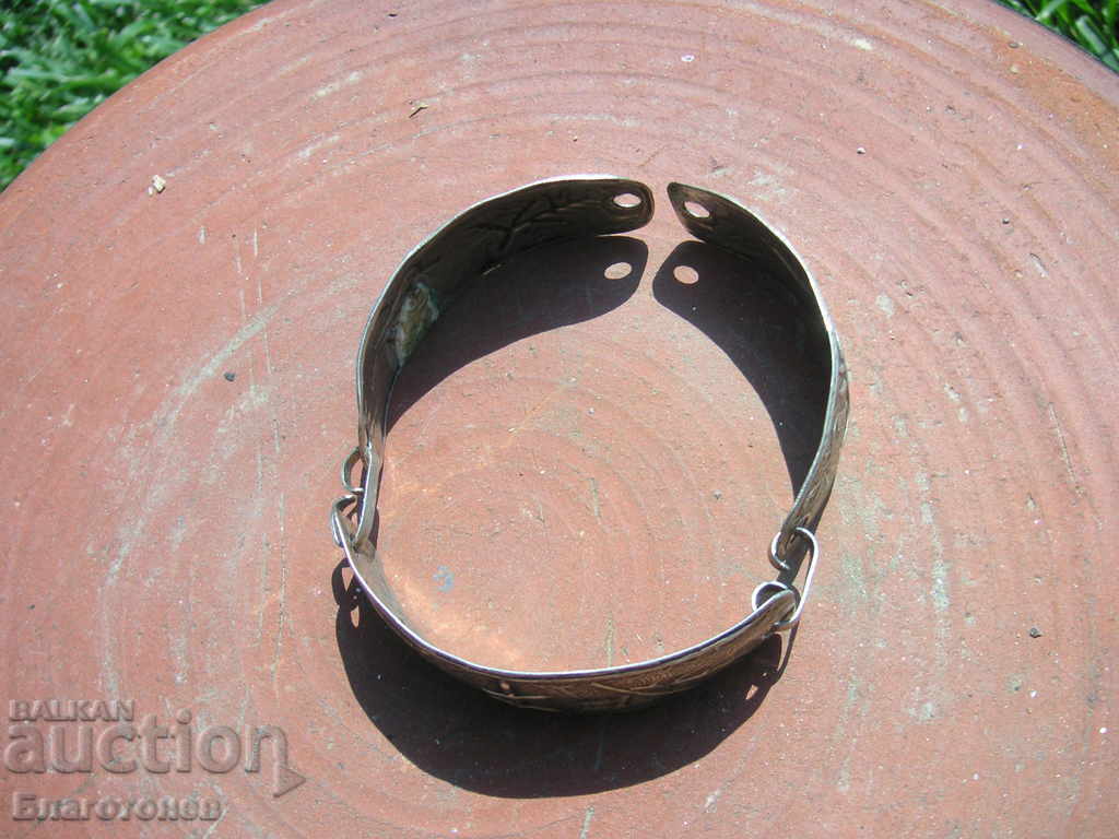 Auction Old bracelet Auction Old bracelet