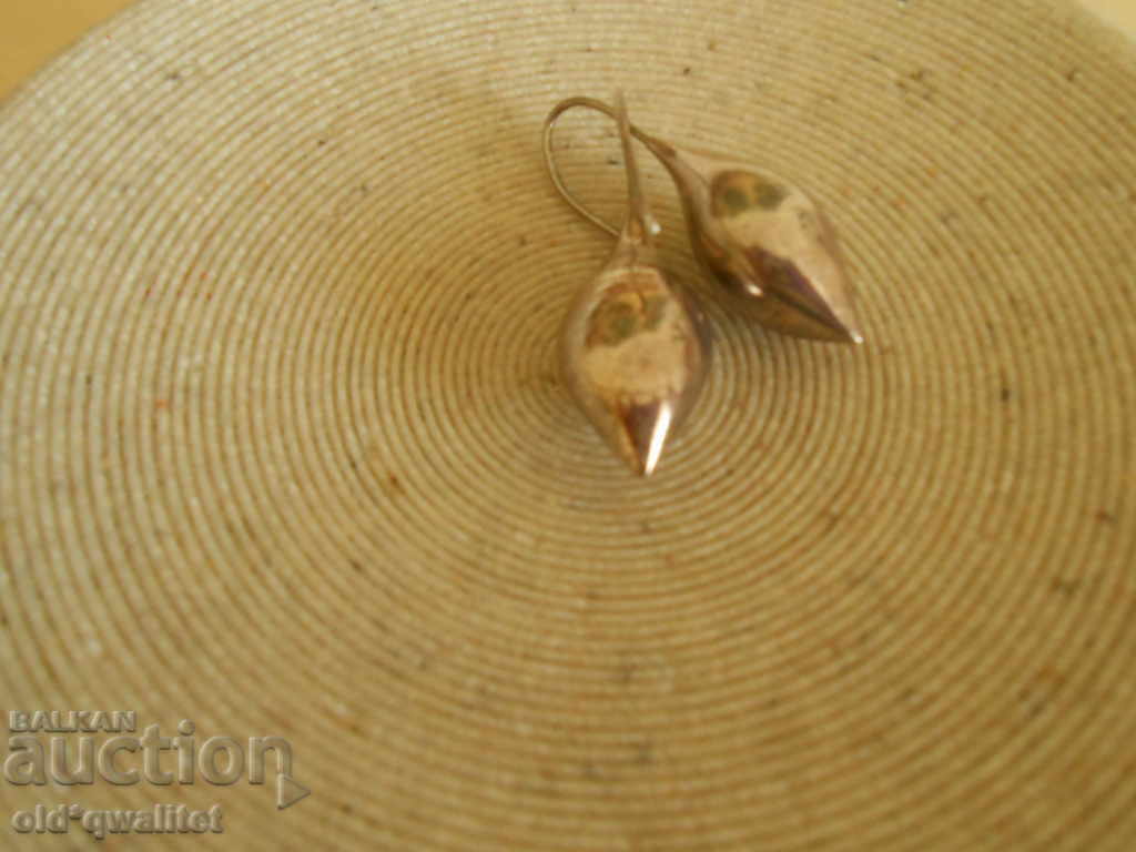 Доставка на Атрактивни дизайнерски сребърни обици, Michael Dawkins Доставка на Атрактивни дизайнерски сребърни обици, Michael Dawkins