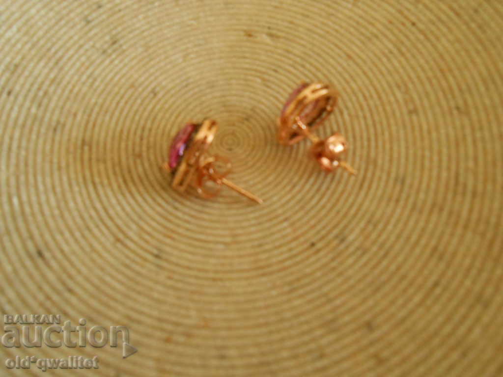 Delivery of Luxury silver earrings with gold, Ruby and Morganite Delivery of Luxury silver earrings with gold, Ruby and Morganite