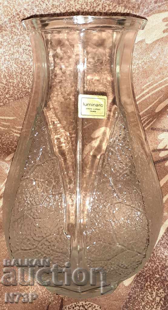 BEAUTIFUL VASE. MARKOVA. FRANCE. with price 12.00 BGN | € 6.14 BEAUTIFUL VASE. MARKOVA. FRANCE. with price 12.00 BGN | € 6.14