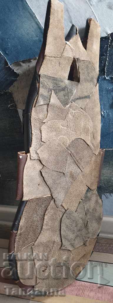 African leather mask with price 60.00 BGN | € 30.68 African leather mask with price 60.00 BGN | € 30.68