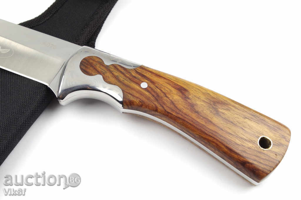 Auction  Hunting and tourist knife A070 Columbia 135х270