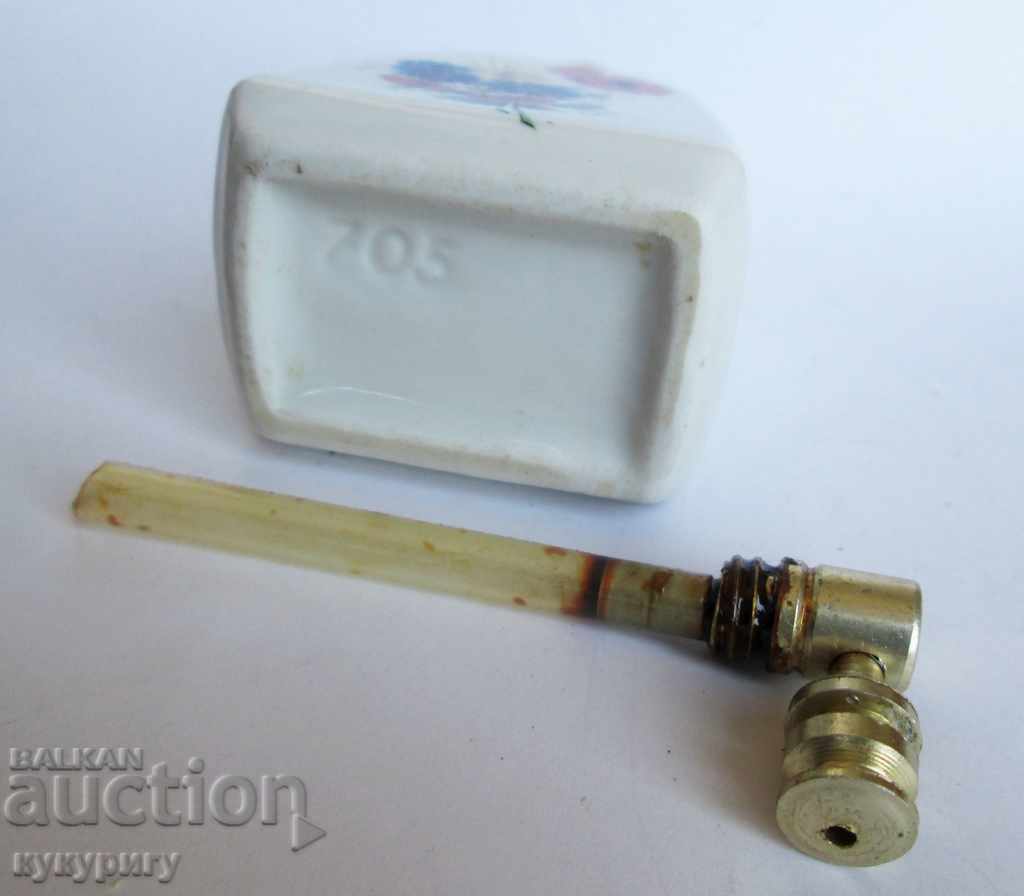 An old porcelain perfume bottle - 6
