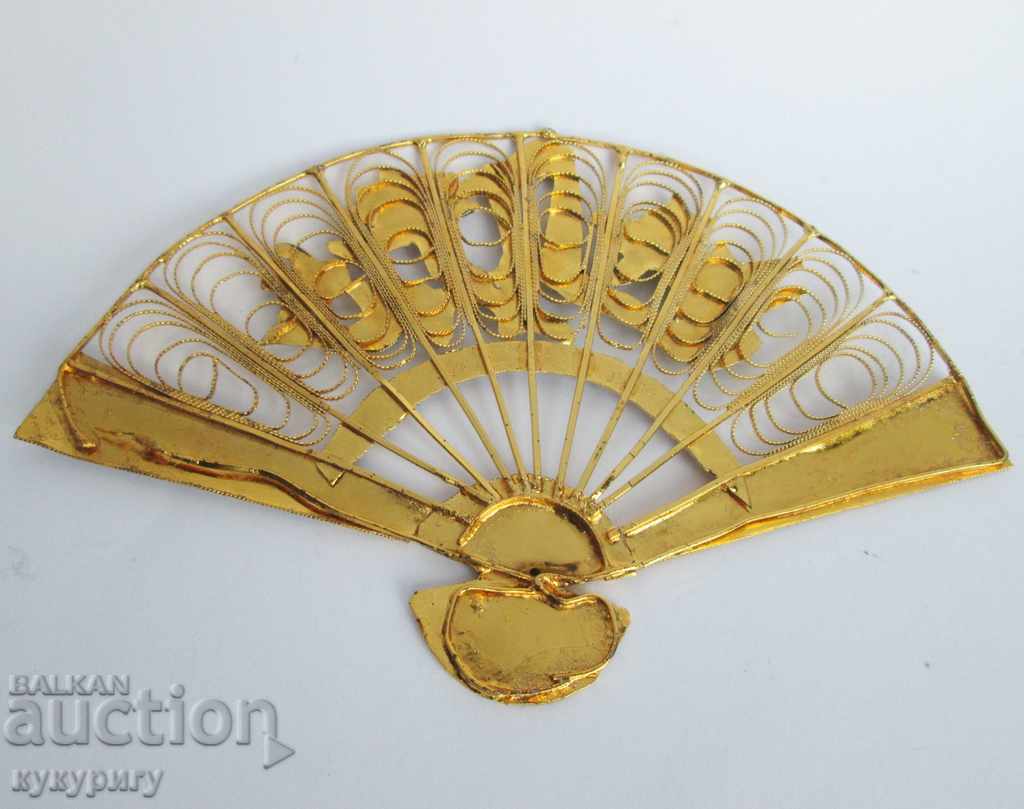Old decorative fan filigree fan gilding cell enamel with price 50.00 BGN | € 25.56 Old decorative fan filigree fan gilding cell enamel with price 50.00 BGN | € 25.56