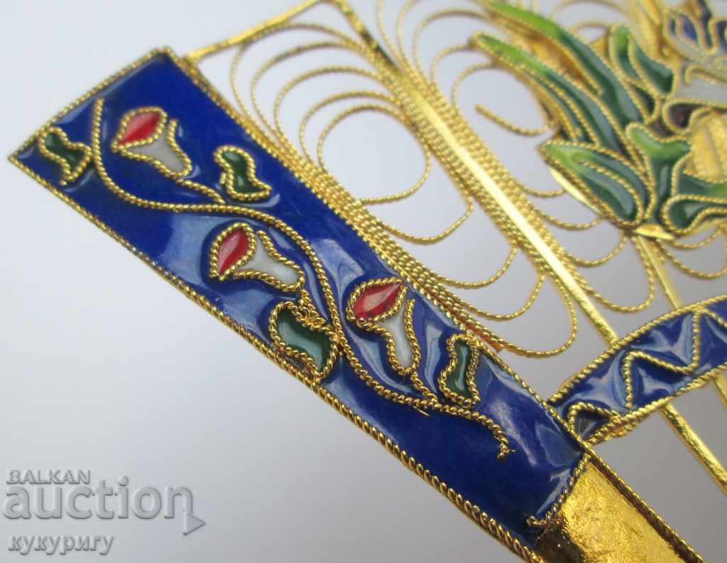 Delivery of Old decorative fan filigree fan gilding cell enamel Delivery of Old decorative fan filigree fan gilding cell enamel