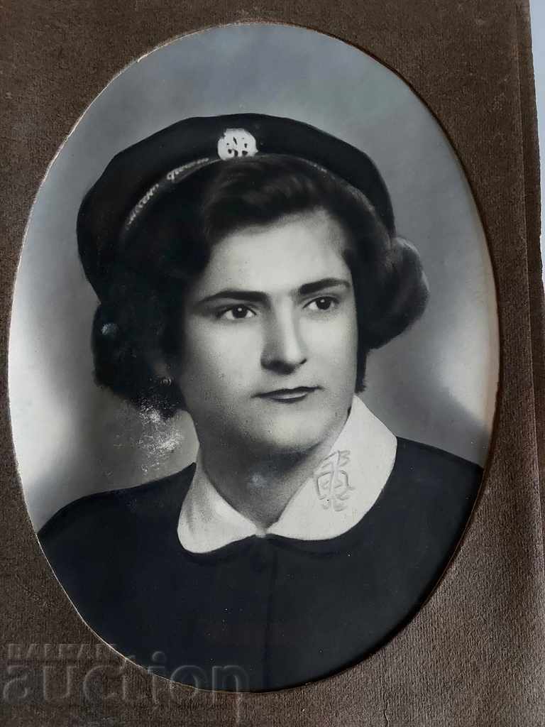 OLD PHOTO PORTRAIT PHOTO CARDBOARD with price 25.00 BGN | € 12.78 OLD PHOTO PORTRAIT PHOTO CARDBOARD with price 25.00 BGN | € 12.78