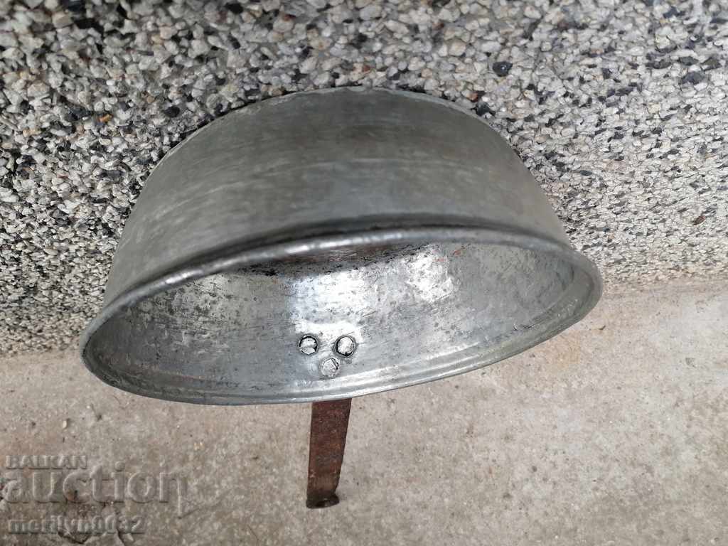 An old copper pan, a baker, a tray, a copper pot - 7 An old copper pan, a baker, a tray, a copper pot - 7