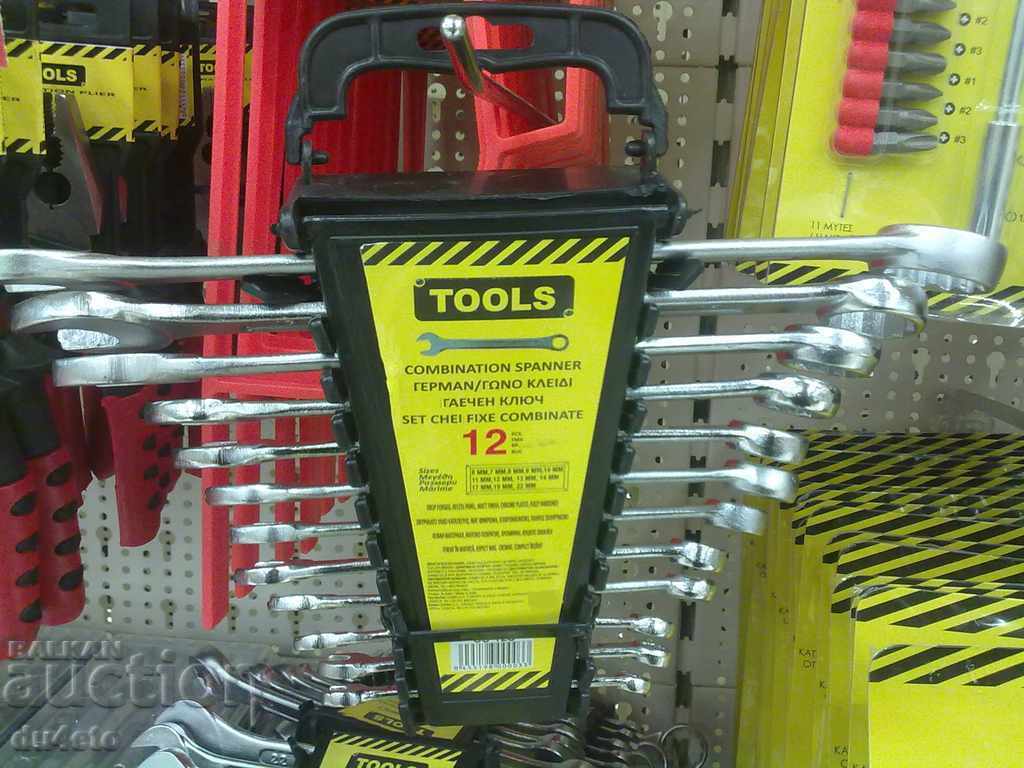 Spanners 12 pieces 6-22 mm. Spanners 12 pieces 6-22 mm.