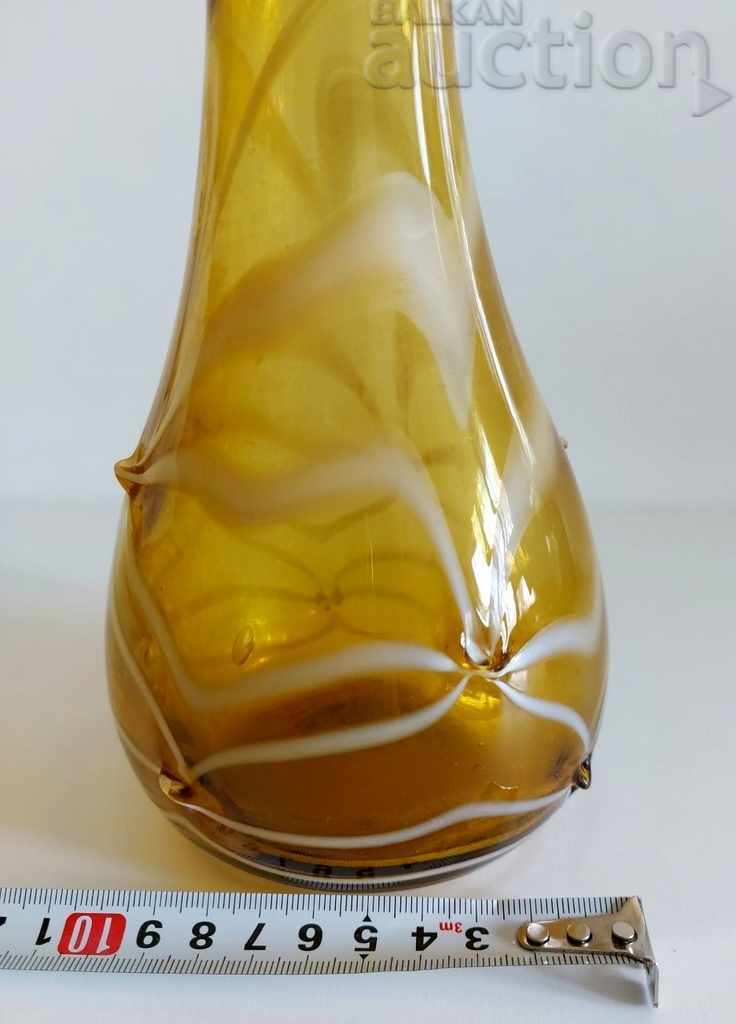 Auction  OLD ROYAL GLASS VASE TOBACCO GLASS KINGDOM BULGARIA