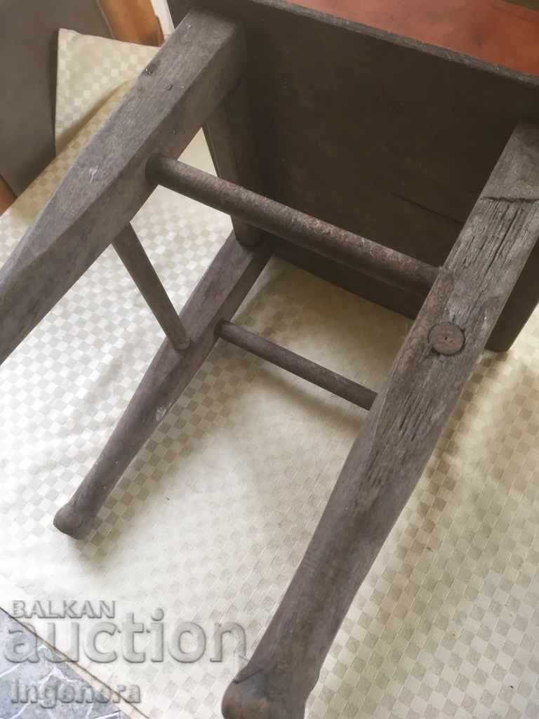TABLE TABLE CHAIR OLD LOW - 5 TABLE TABLE CHAIR OLD LOW - 5