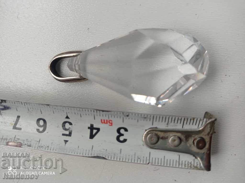 Delivery of Crystal chain pendant Silver carrier