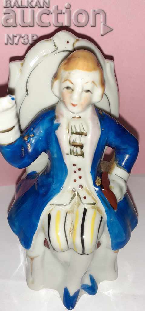 OLD PORCELAIN FIGURE. HAND-PAINTED. - 7 OLD PORCELAIN FIGURE. HAND-PAINTED. - 7