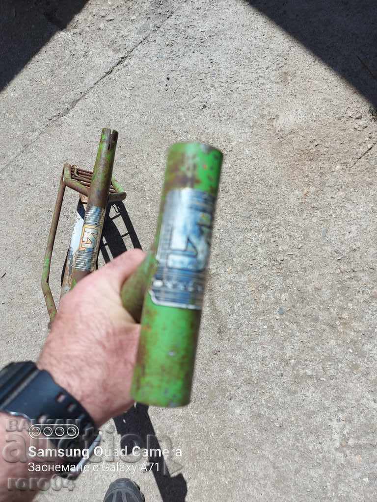 Delivery of BALKANS - EIGHT - FRAME Delivery of BALKANS - EIGHT - FRAME