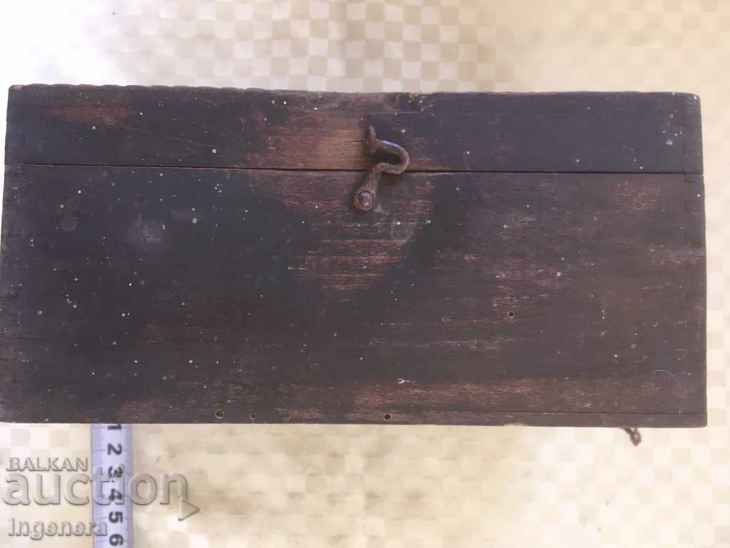 WATCH BOX COLORED ANCIENT WOOD CARVING - 5 WATCH BOX COLORED ANCIENT WOOD CARVING - 5