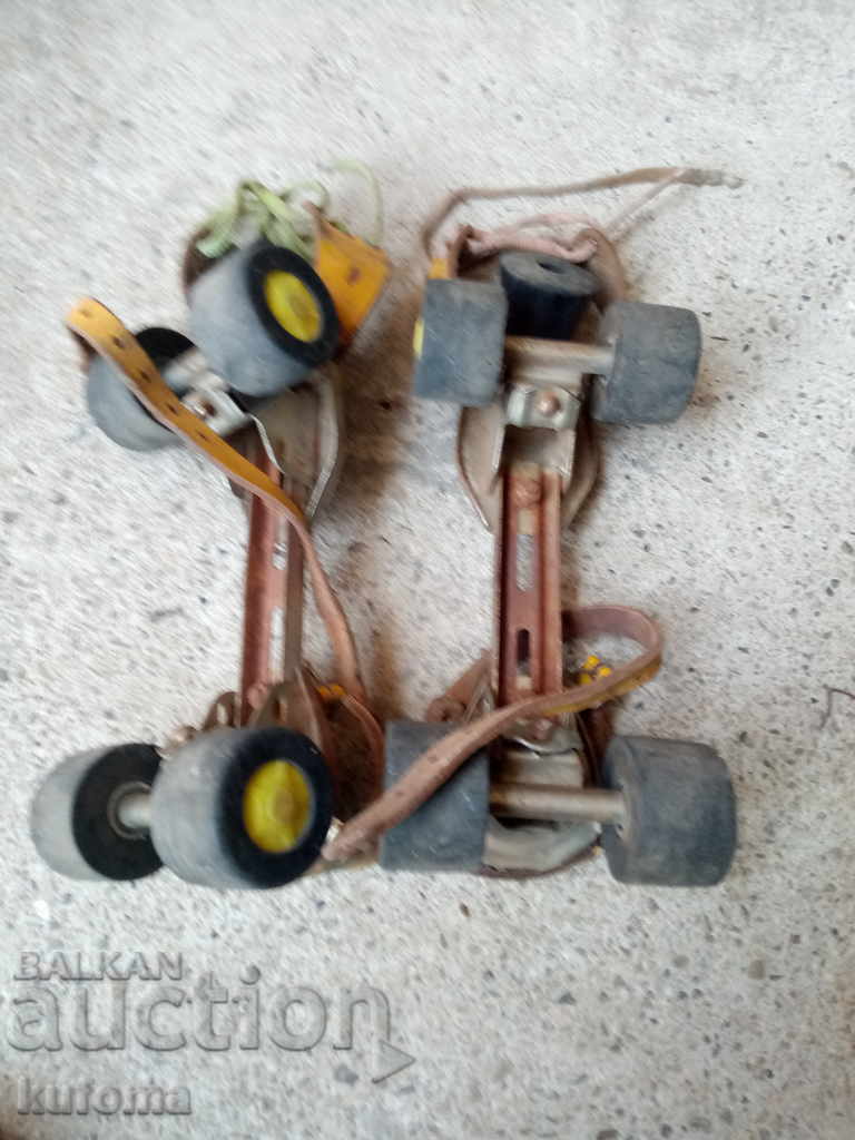 Delivery of Old roller skates Delivery of Old roller skates