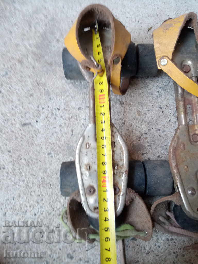 Old roller skates - 5 Old roller skates - 5