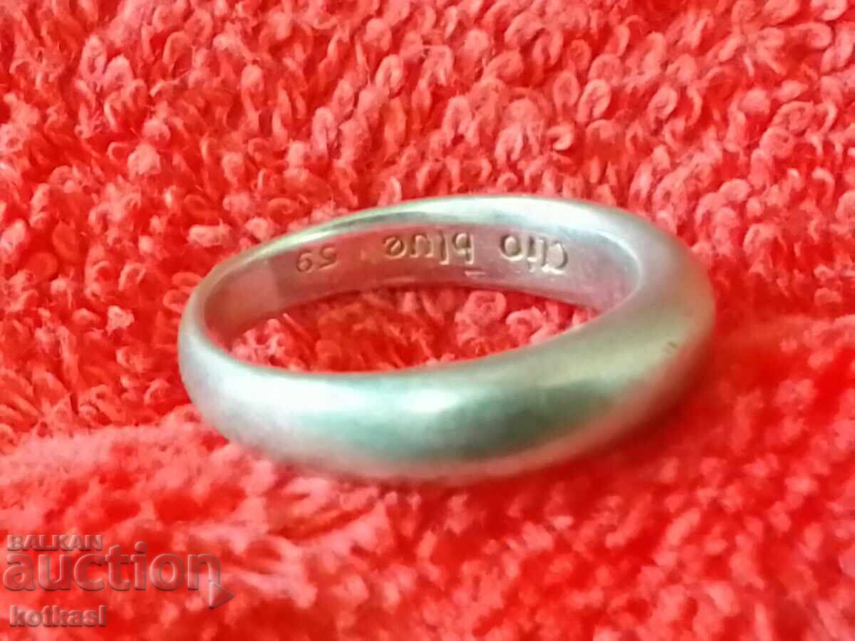 Δημοπρασία Παλαιό ασημένιο δαχτυλίδι με σήμανση Δημοπρασία Παλαιό ασημένιο δαχτυλίδι με σήμανση