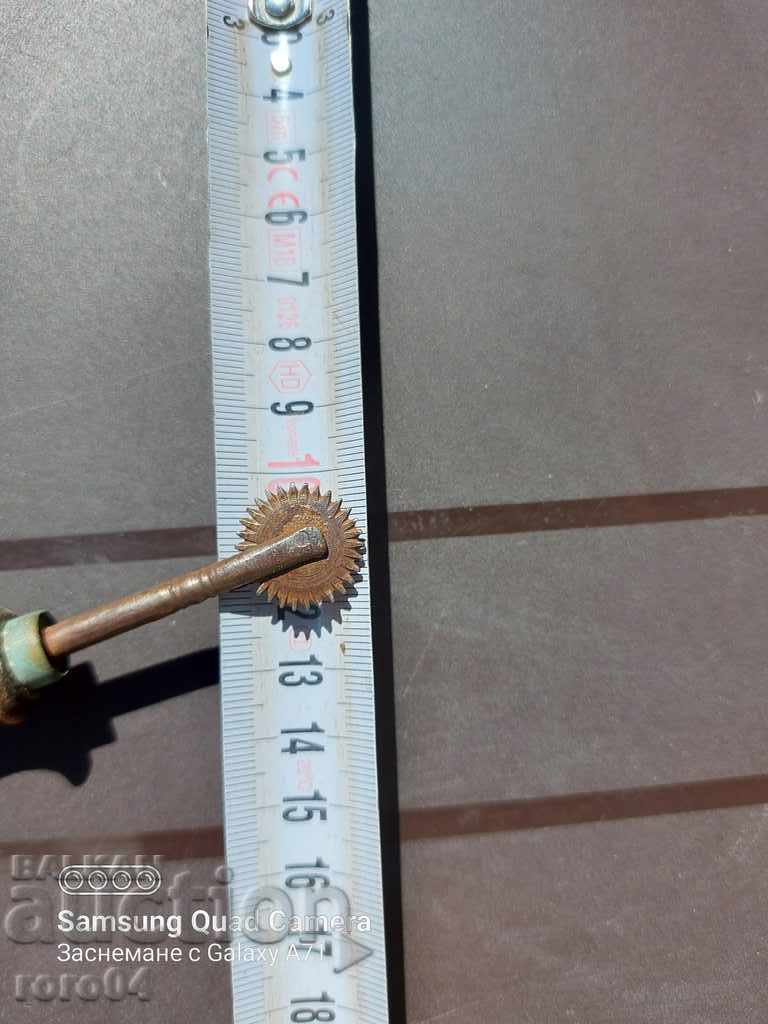 Delivery of OLD LEATHER / SARASH TOOL Delivery of OLD LEATHER / SARASH TOOL