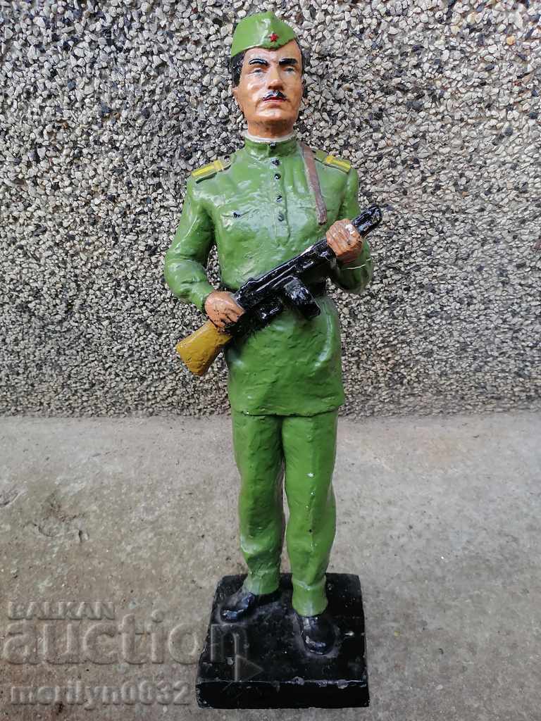 Sculpture Sergeant with Spagen socialist realism People's Republic of Bulgaria BNA - 6 Sculpture Sergeant with Spagen socialist realism People's Republic of Bulgaria BNA - 6