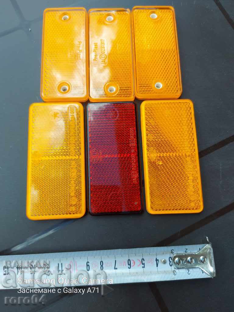 Auction REFLECTORS Auction REFLECTORS