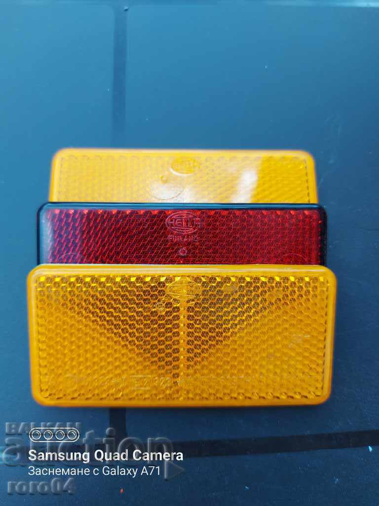 Delivery of REFLECTORS Delivery of REFLECTORS