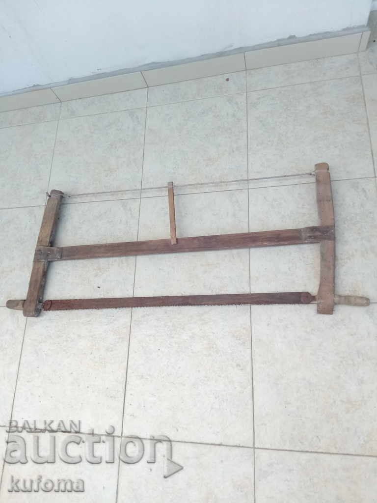 Стар ръчен трион Стар ръчен трион