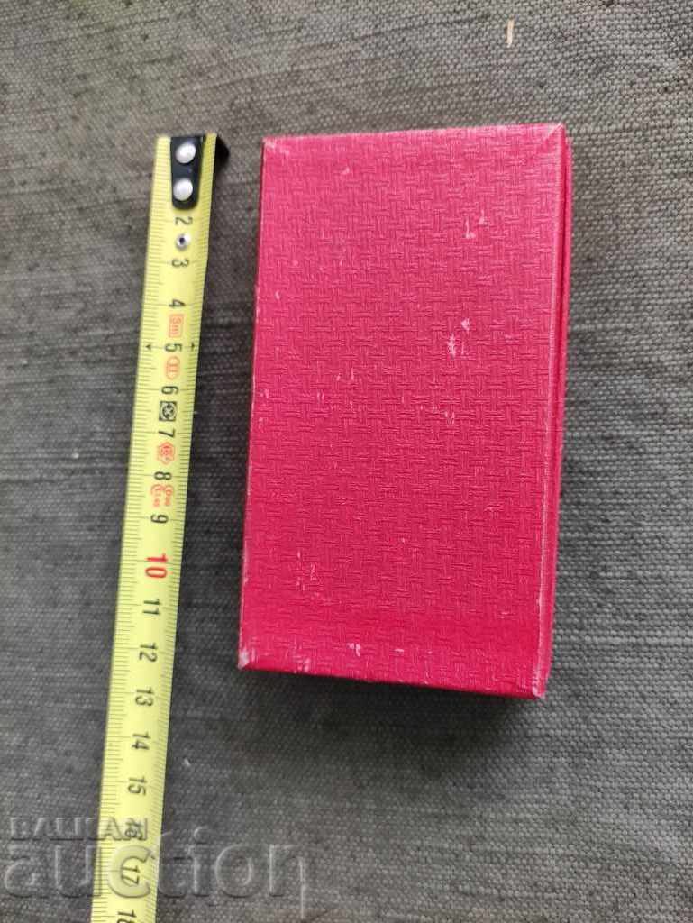 Auction box of some medal, badge, badge 2 .. Auction box of some medal, badge, badge 2 ..