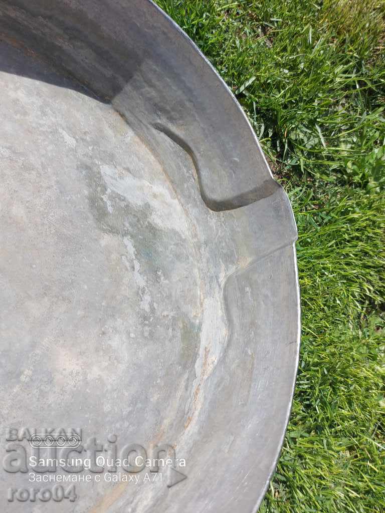 Auction THAT Auction THAT