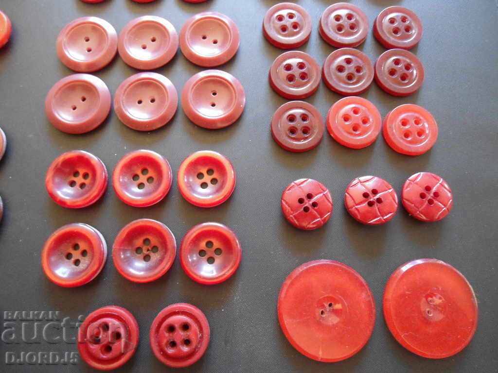 Lot of old buttons - 5 Lot of old buttons - 5