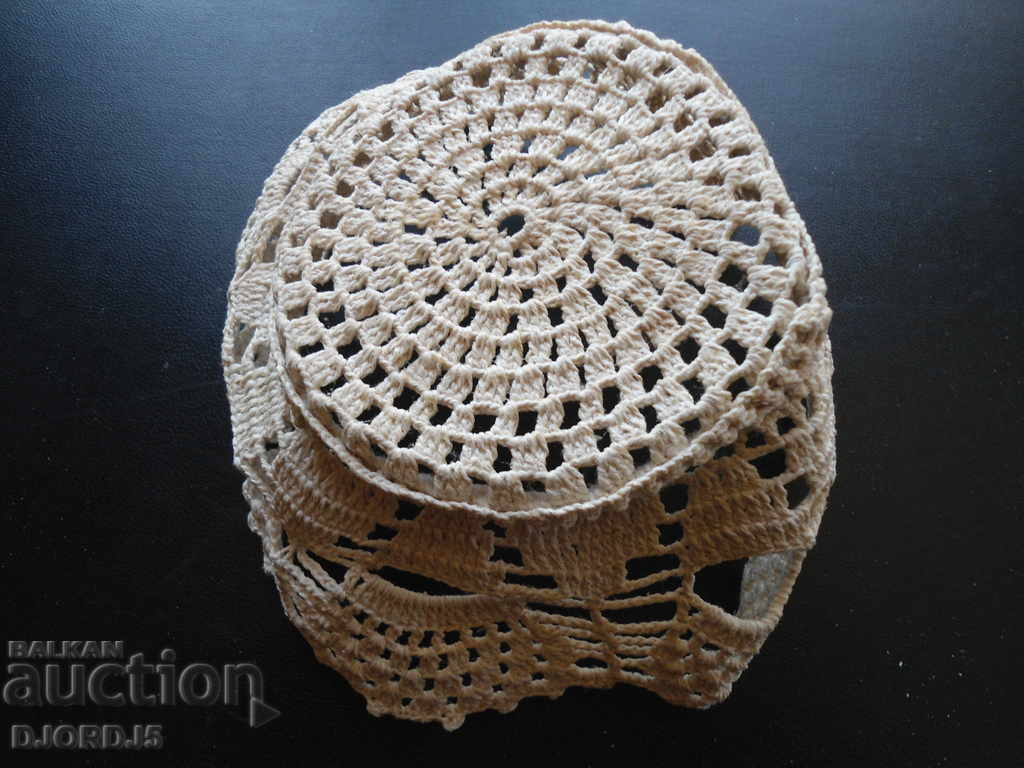 Auction Waiting, crochet pad, ethnicity, folklore Auction Waiting, crochet pad, ethnicity, folklore