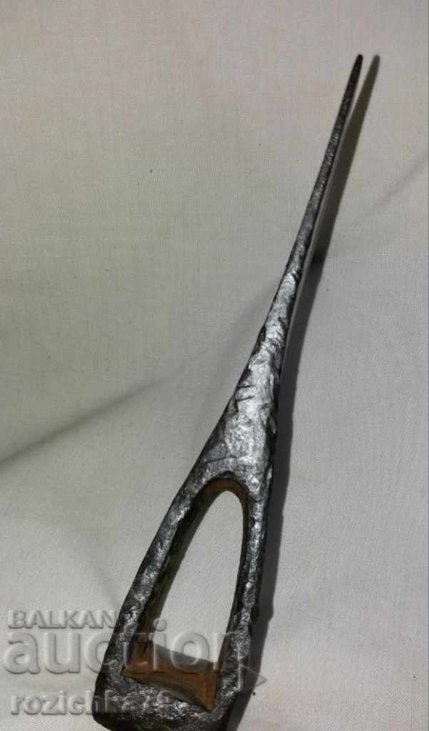 Delivery of Old ax ax blade--TROY Delivery of Old ax ax blade--TROY