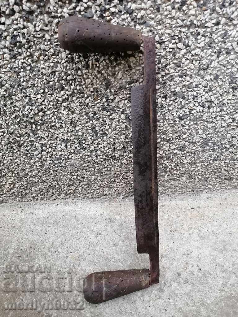 Licitație RUKAN instrument vechi din fier forjat Licitație RUKAN instrument vechi din fier forjat