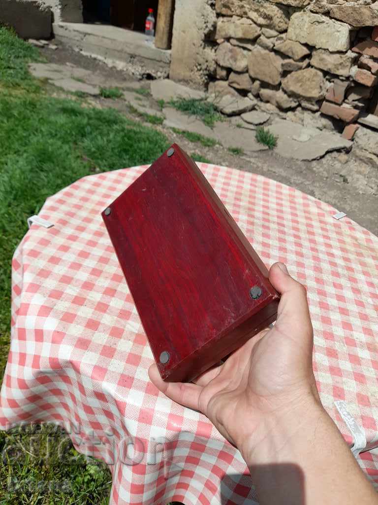 Доставка на Комплект аксесоари за вино Доставка на Комплект аксесоари за вино