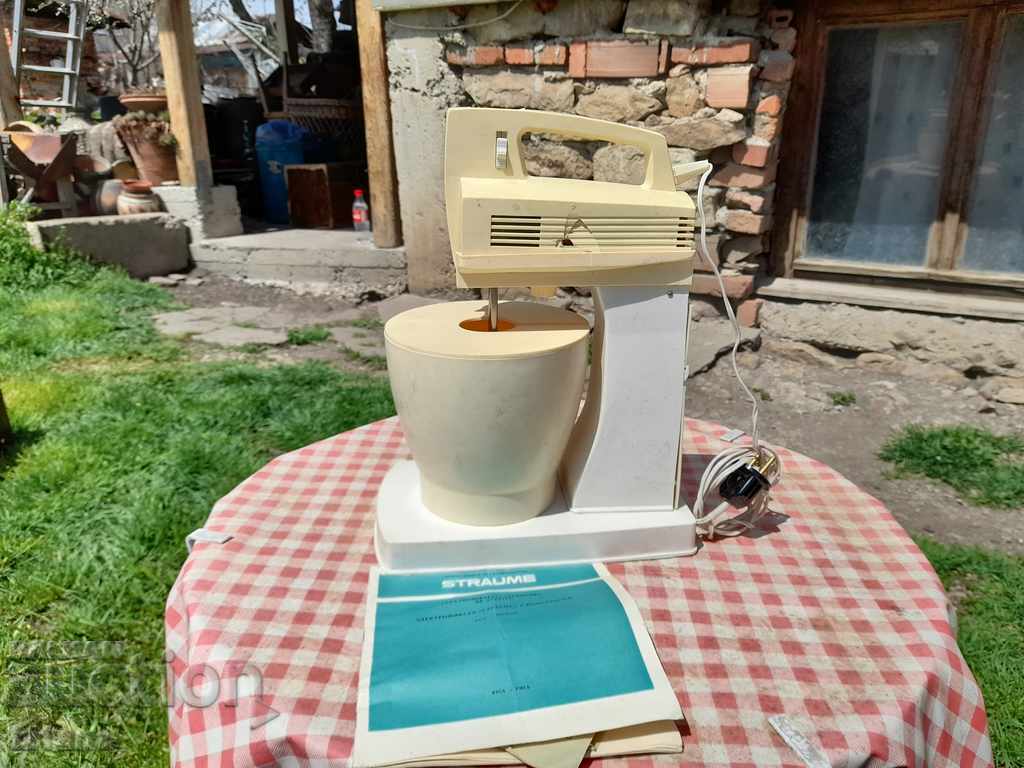 Old Straume mixer with price 12.00 BGN | € 6.14 Old Straume mixer with price 12.00 BGN | € 6.14