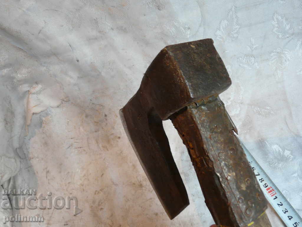 Аукцион Стара българска брадва - 5 Аукцион Стара българска брадва - 5